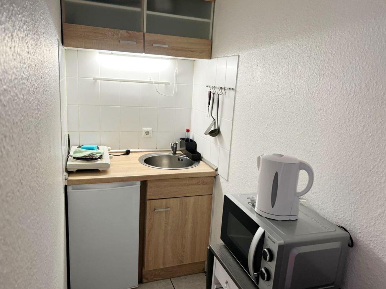 Budget Apartment Koeln Εξωτερικό φωτογραφία